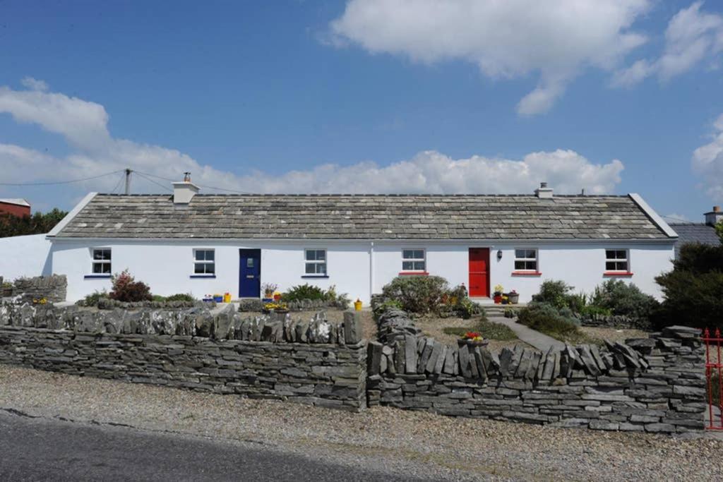 Red Stonecutters Cottage, Doolin Carrowauff Zewnętrze zdjęcie