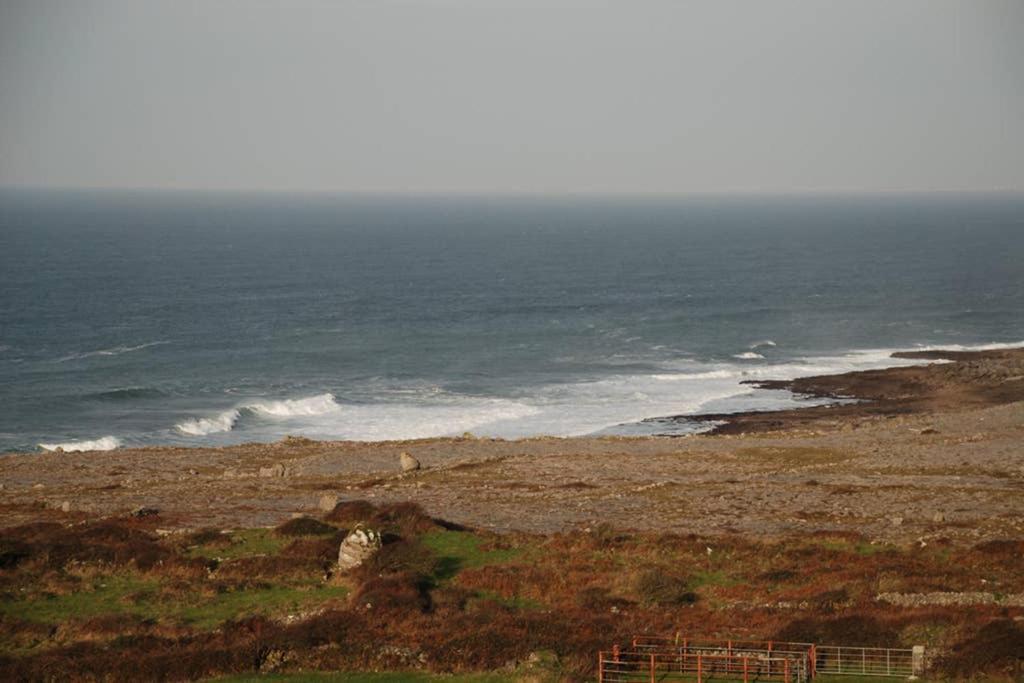 Red Stonecutters Cottage, Doolin Carrowauff Zewnętrze zdjęcie